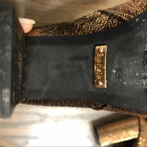 Kenzie gold booties - Picture 5 of 7